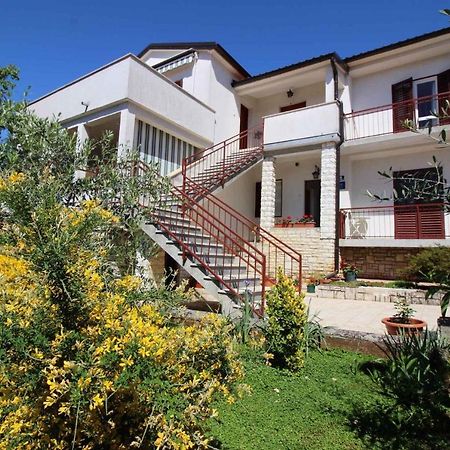 Apartment In Porec/Istrien 37093 Екстер'єр фото