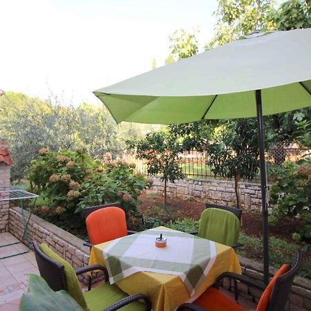 Apartment In Porec/Istrien 37093 Екстер'єр фото